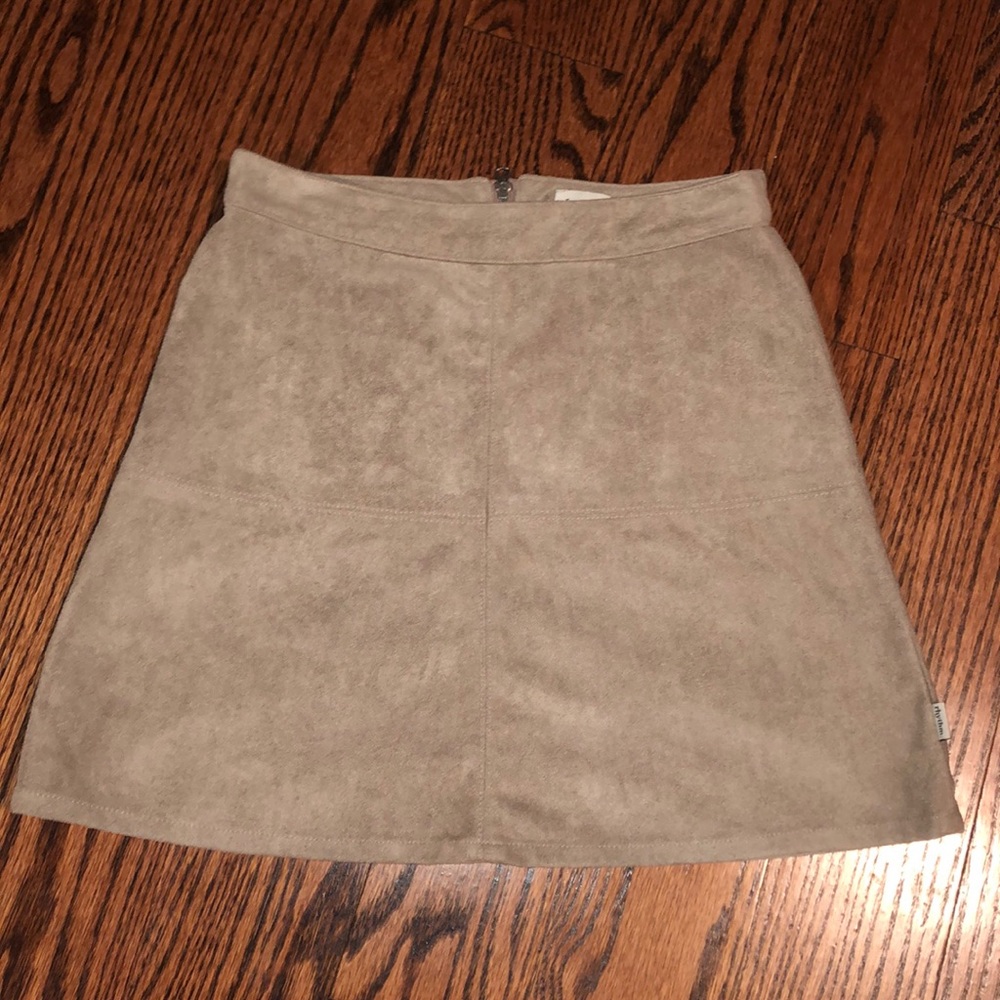 Nude suede skirt